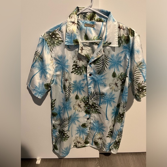 Mens Silk Satin Hawaiian Tropical Beach Vacation Palm Trees Casual Shirt Medium - Picture 1 of 2